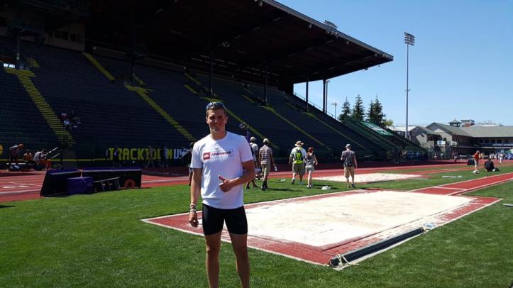 13344548_1090051604391303_7795200834470540314_n